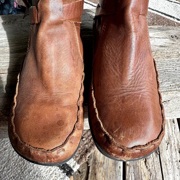 Via Uno Leather Moccasin Boots Womens SZ 5/36 Brazil Handcrafted Boho Minimalist - Picture 6 of 8